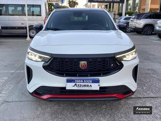 FIAT FASTBACK 1.3 TURBO 270 FLEX ABARTH AT6